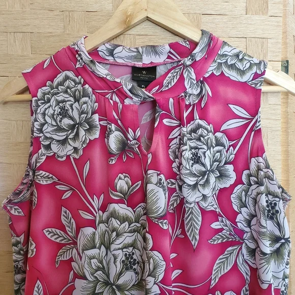 Worthington Petite Blouse Size PL Floral Pink - Picture 2 of 6